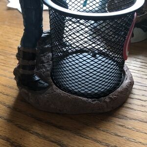 Black Mesh Pen Cup with Figurine Accent